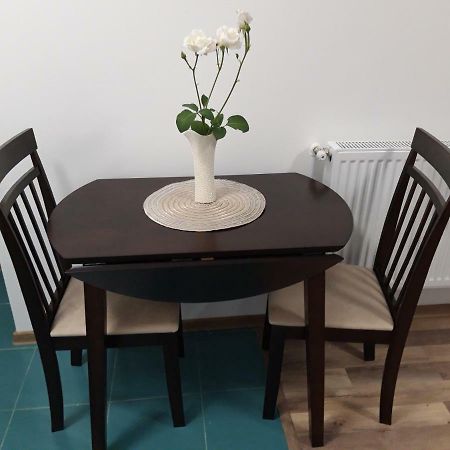 Sara House Apartment Bistrita  Bagian luar foto